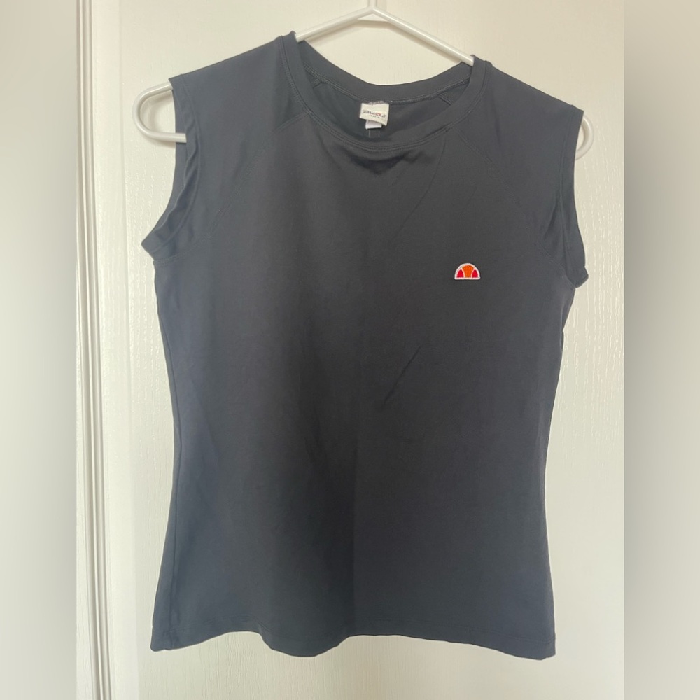 Ellesse Black Sleeveless Top size extra small